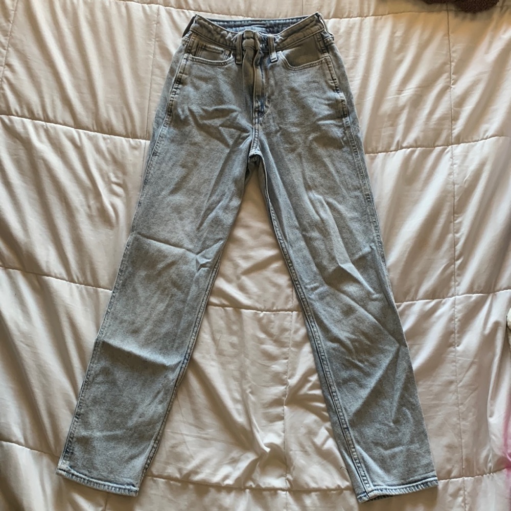 Hollister women’s skinny jeans